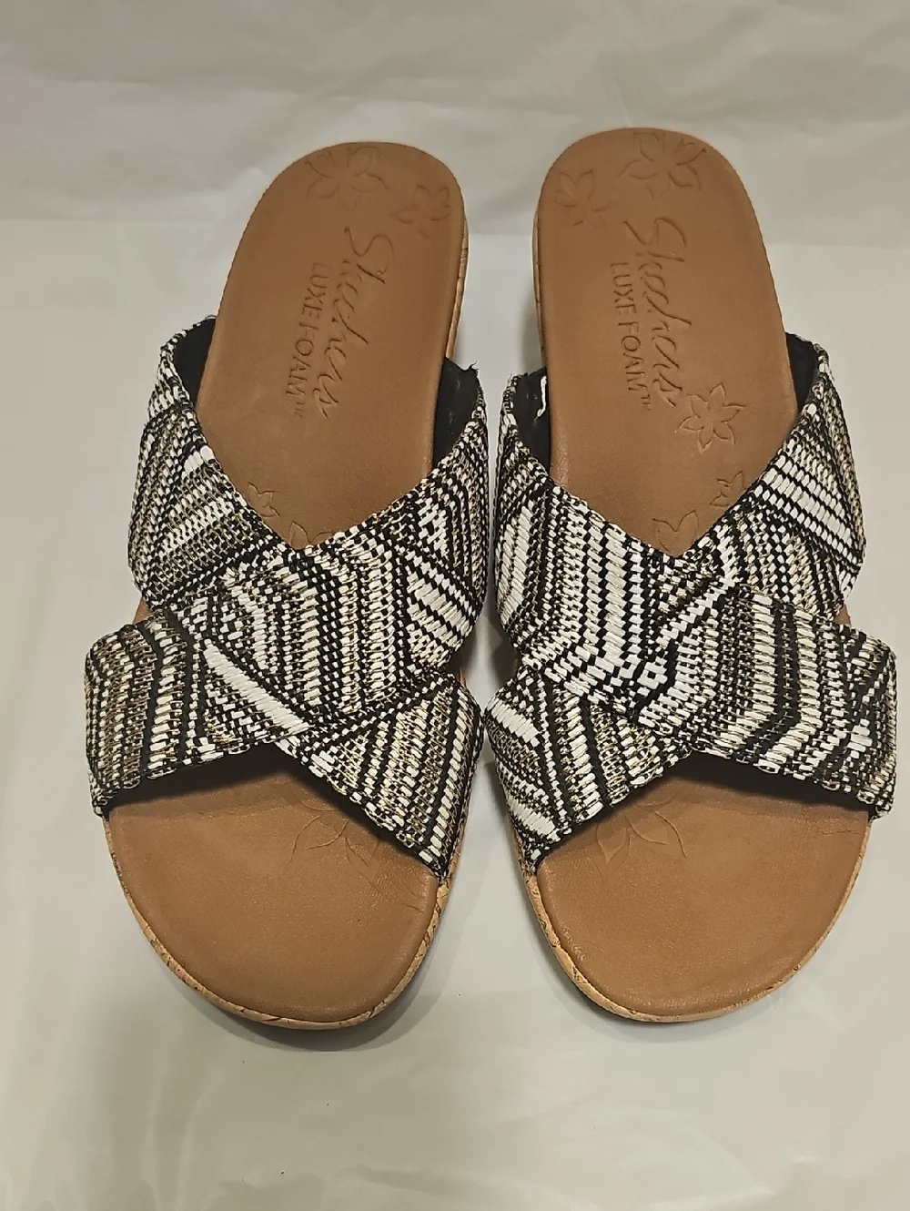 Skechers Black & White Woven Crisscross Slide Sandals - Picture 1 of 6